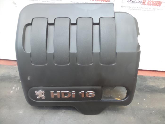 Gebrauchte Abdeckblech Motor Peugeot 407 (6D) 2.0 HDiF 16V Preis auf Anfrage angeboten von N Kossen Autorecycling BV