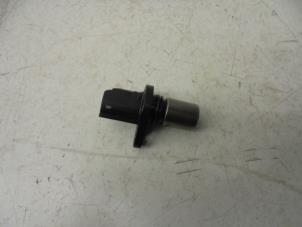 Used Camshaft sensor Daihatsu Terios Price on request offered by N Kossen Autorecycling BV