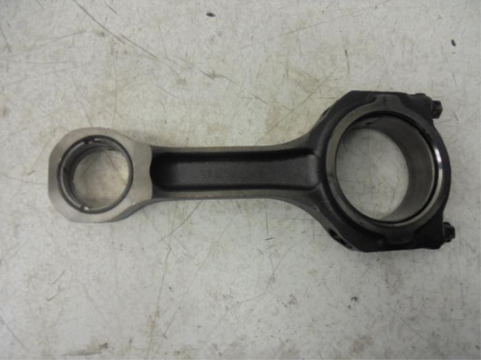 Connecting rod from a Ford Transit Connect 2010