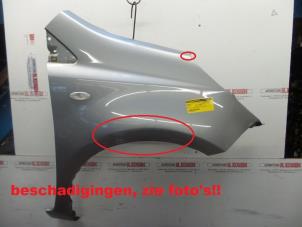 Usados Protector derecha delante Nissan Note (E11) 1.6 16V Precio de solicitud ofrecido por N Kossen Autorecycling BV