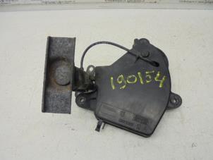 Used Spare wheel mechanism Lancia Phedra 3.0 V6 24V Price on request offered by N Kossen Autorecycling BV