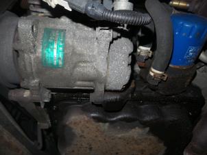 Używane Pompa klimatyzacji Lancia Phedra 3.0 V6 24V Cena na żądanie oferowane przez N Kossen Autorecycling BV