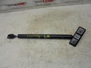Used Rear gas strut, left BMW 7 serie (F01/02/03/04) 730d 24V Price on request offered by N Kossen Autorecycling BV