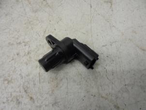 Used Camshaft sensor Jeep Wrangler Price on request offered by N Kossen Autorecycling BV