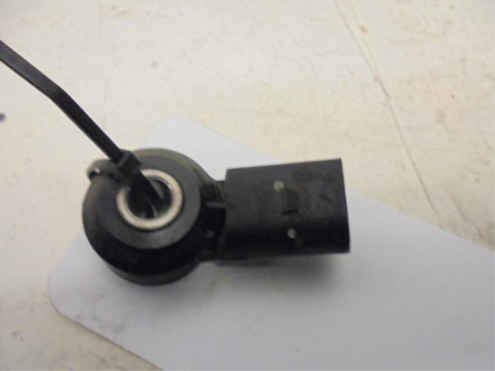 Used Detonation sensor Volkswagen Polo Price on request offered by N Kossen Autorecycling BV