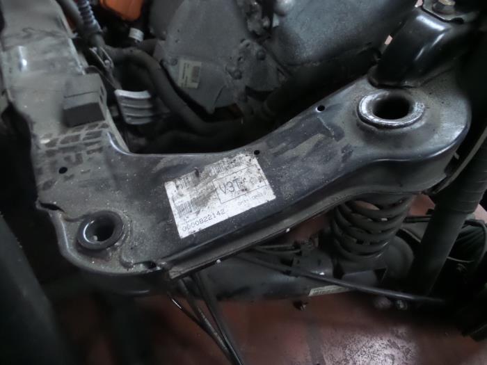 Begagnade Underram Smart Fortwo Pris på förfrågan erbjuds av N Kossen Autorecycling BV