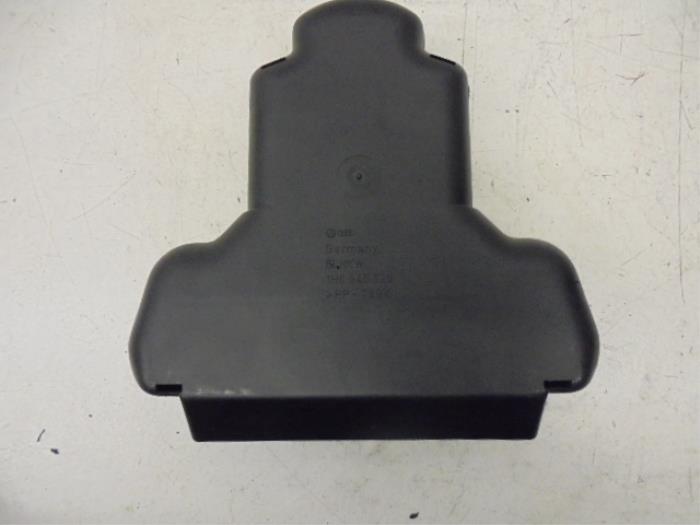 Luz trasera izquierda de un Volkswagen Golf III Cabrio (1E) 1.8 1997