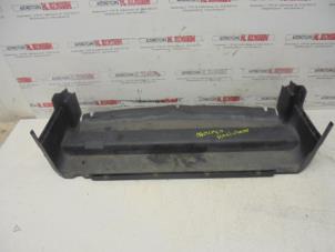 Used Radiator bar Peugeot 206 (2A/C/H/J/S) 1.6 XS,XT Price on request offered by N Kossen Autorecycling BV
