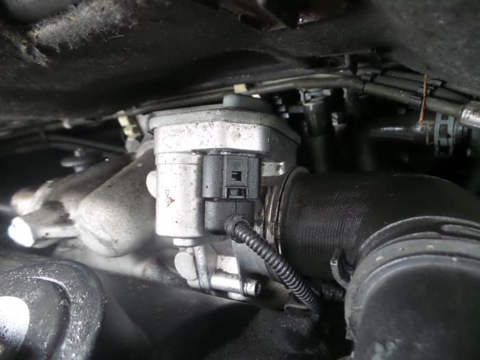 Gebrauchte Drosselklappengehäuse Volkswagen Sharan (7M8/M9/M6) 2.0 TDI Preis auf Anfrage angeboten von N Kossen Autorecycling BV