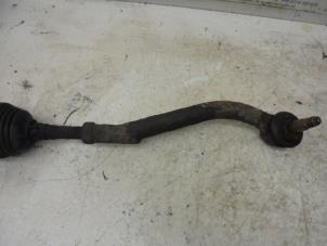 Used Tie rod, right Hyundai Santafe Price on request offered by N Kossen Autorecycling BV