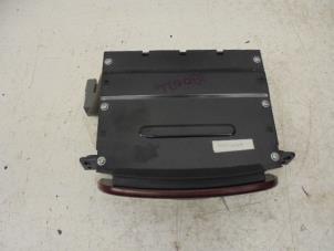 Used Front ashtray Hyundai Santafe Price on request offered by N Kossen Autorecycling BV