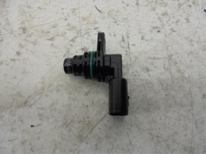 Begagnade Kamaxelsensor Volkswagen Polo Pris på förfrågan erbjuds av N Kossen Autorecycling BV