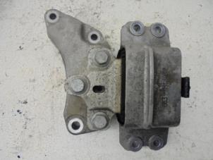 Used Engine mount Volkswagen Tiguan (5N1/2) 1.4 TSI 16V Price on request offered by N Kossen Autorecycling BV