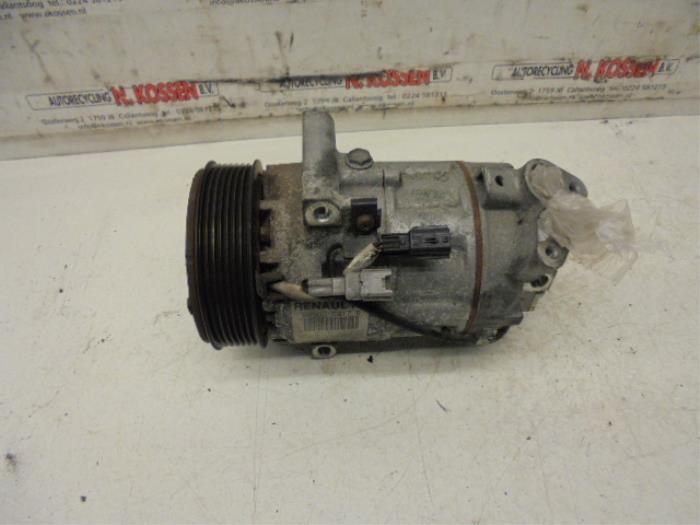 Gebrauchte Klimapumpe Renault Clio IV (5R) 0.9 Energy TCE 90 12V Preis auf Anfrage angeboten von N Kossen Autorecycling BV