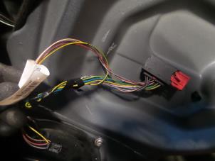 Used Wiring harness Peugeot 307 Price on request offered by N Kossen Autorecycling BV