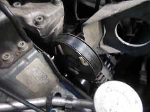 Used Power steering pump Peugeot 307 Price on request offered by N Kossen Autorecycling BV