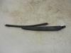 Rear wiper arm from a Volkswagen Up! (121) 1.0 12V 60 2012