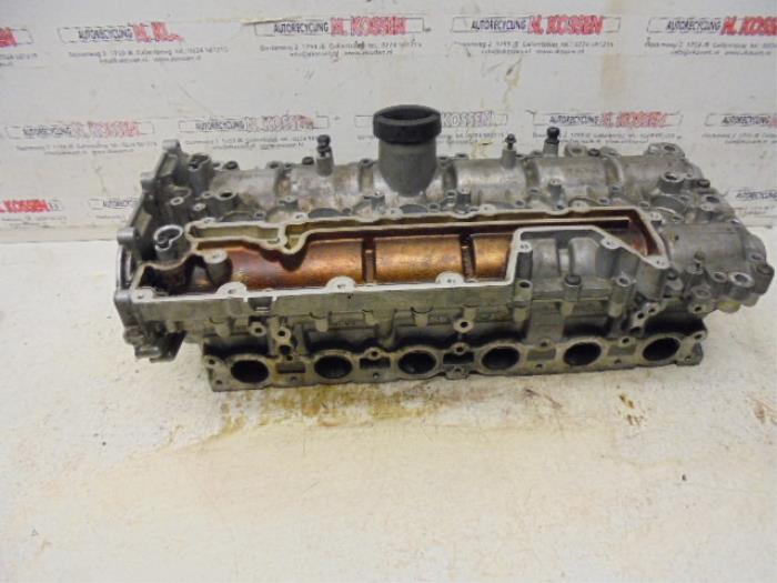 Usagé Culasse Landrover Freelander Prix sur demande proposé par N Kossen Autorecycling BV