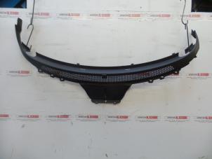 Used Cowl top grille Smart Fortwo Coupé (451.3) Electric Drive Price on request offered by N Kossen Autorecycling BV