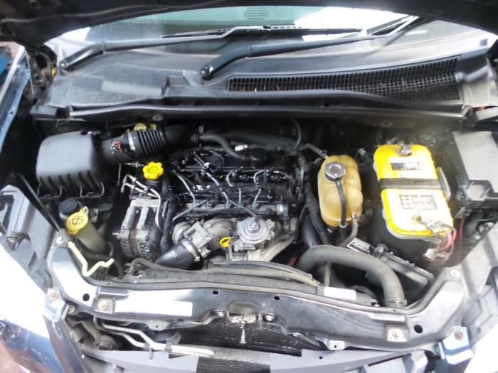 Motor van een Chrysler Voyager 2009