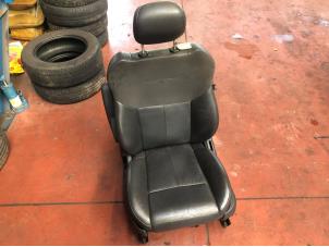 Used Seat, left Chrysler Voyager Price on request offered by N Kossen Autorecycling BV
