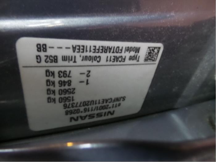 Element deski rozdzielczej z Nissan Note (E11) 1.6 16V 2010