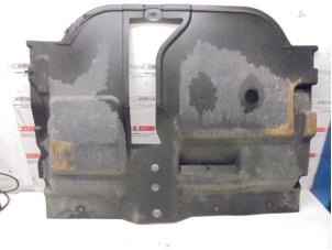 Used Engine cover Chrysler Voyager Price on request offered by N Kossen Autorecycling BV