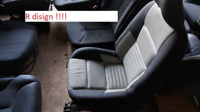 Używane Fotel lewy Volvo V50 (MW) 2.0 D3 20V Cena na żądanie oferowane przez N Kossen Autorecycling BV