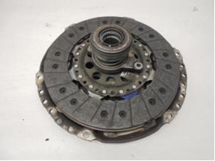 Used Clutch kit (complete) Volvo V50 (MW) 2.0 D3 20V Price on request offered by N Kossen Autorecycling BV