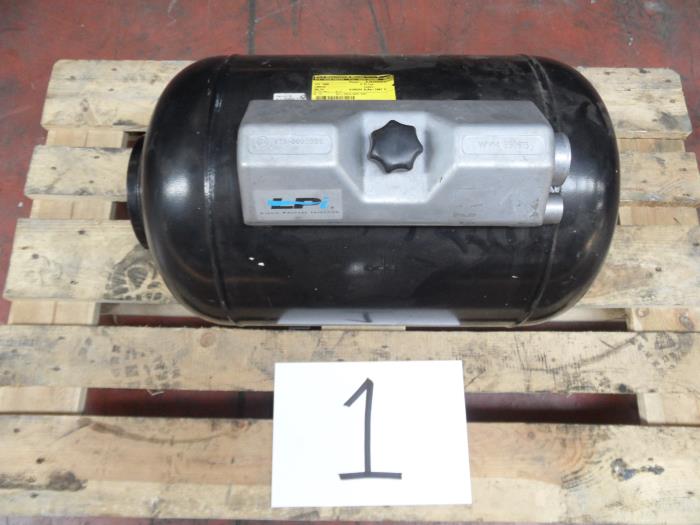 Gebrauchte LPI Tank Lancia Delta (836) 1.6 16V HPE Preis auf Anfrage angeboten von N Kossen Autorecycling BV