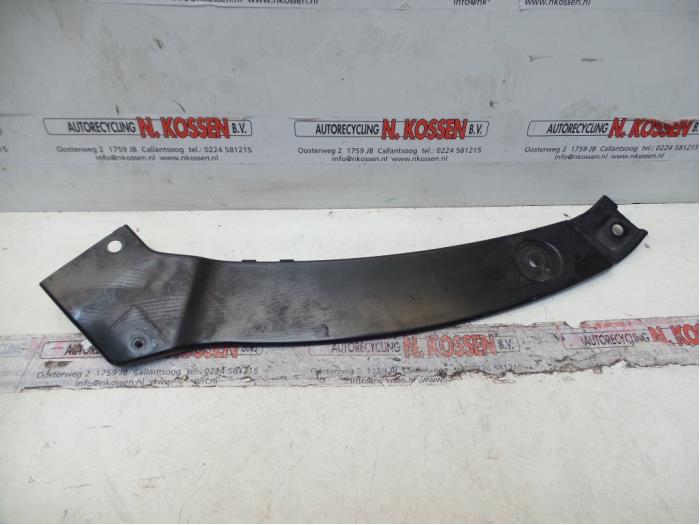 Front panel from a Volkswagen Tiguan (5N1/2) 1.4 TSI 16V 2010