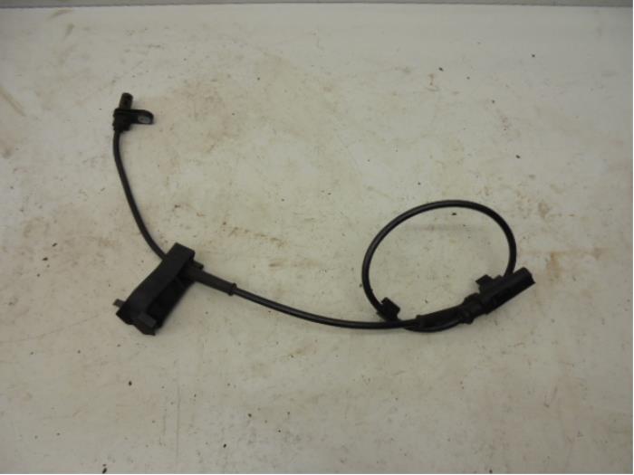 Begagnade ABS-sensor Smart Fortwo Coupé (451.3) Electric Drive Pris på förfrågan erbjuds av N Kossen Autorecycling BV