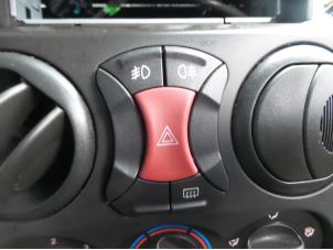 Gebrauchte Panikbeleuchtung Schalter Fiat Doblo Preis auf Anfrage angeboten von N Kossen Autorecycling BV