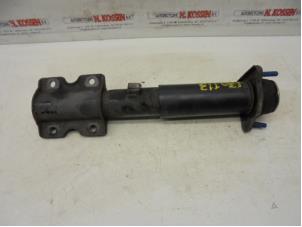 Used Front shock absorber rod, right Ford Transit 2.5 Di 80-120 Price on request offered by N Kossen Autorecycling BV