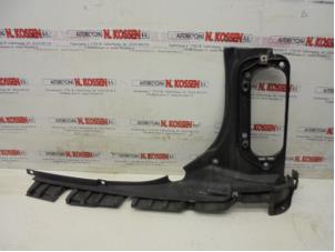 Used Taillight edging, right Mini Clubman Price on request offered by N Kossen Autorecycling BV