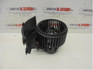 Used Heating and ventilation fan motor Volkswagen Transporter T5 2.5 TDi PF Price on request offered by N Kossen Autorecycling BV
