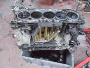 Used Engine crankcase Volvo V50 Price on request offered by N Kossen Autorecycling BV