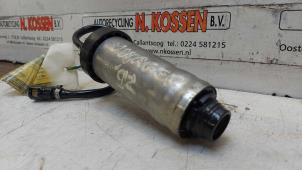 Usados Bomba de gasolina Chrysler Voyager Precio de solicitud ofrecido por N Kossen Autorecycling BV