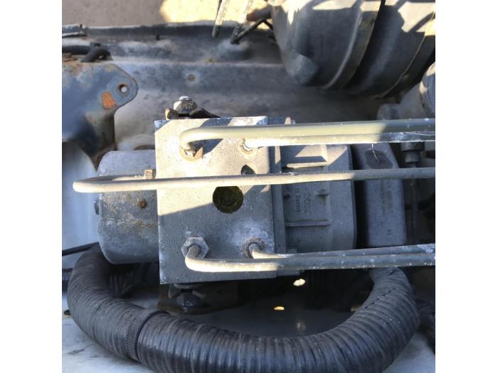 Gebrauchte ABS Pumpe Nissan Terrano II (R20/TR50) 2.7 TDi Preis auf Anfrage angeboten von N Kossen Autorecycling BV