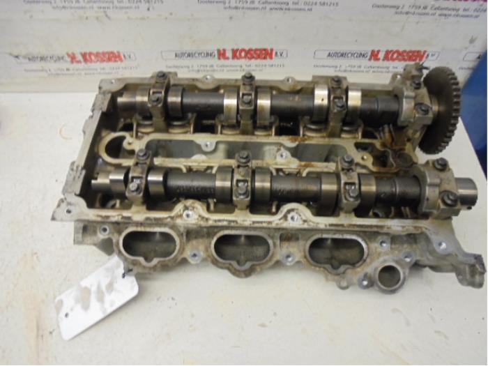 Usagé Culasse Jaguar XF Prix sur demande proposé par N Kossen Autorecycling BV