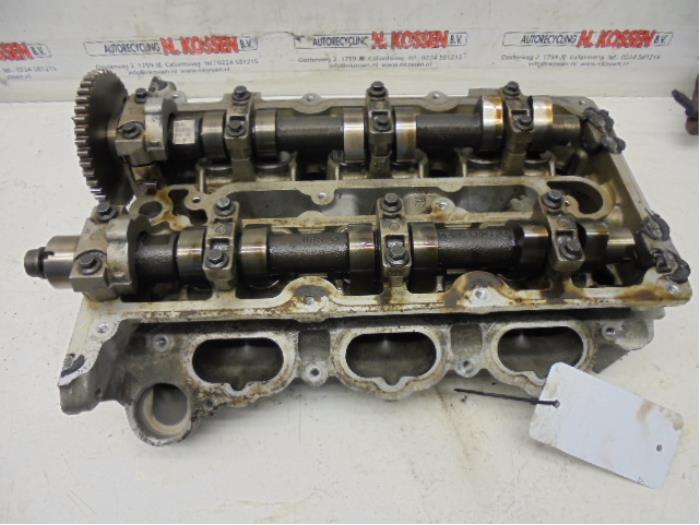 Usagé Culasse Jaguar XF Prix sur demande proposé par N Kossen Autorecycling BV