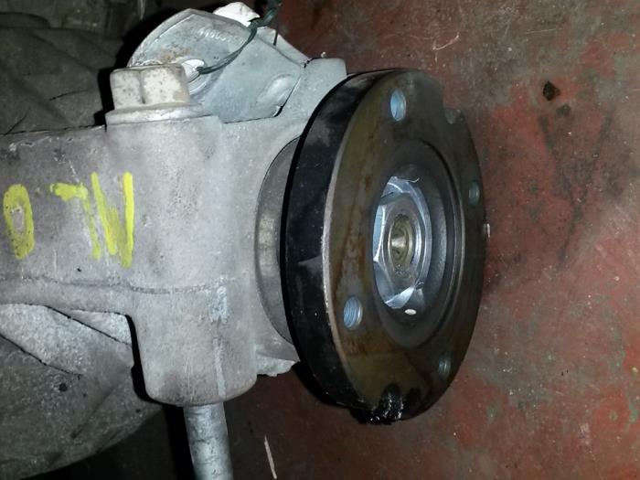 Gebrauchte Differential hinten Mercedes ML I (163) 400 4.0 CDI V8 32V Preis auf Anfrage angeboten von N Kossen Autorecycling BV