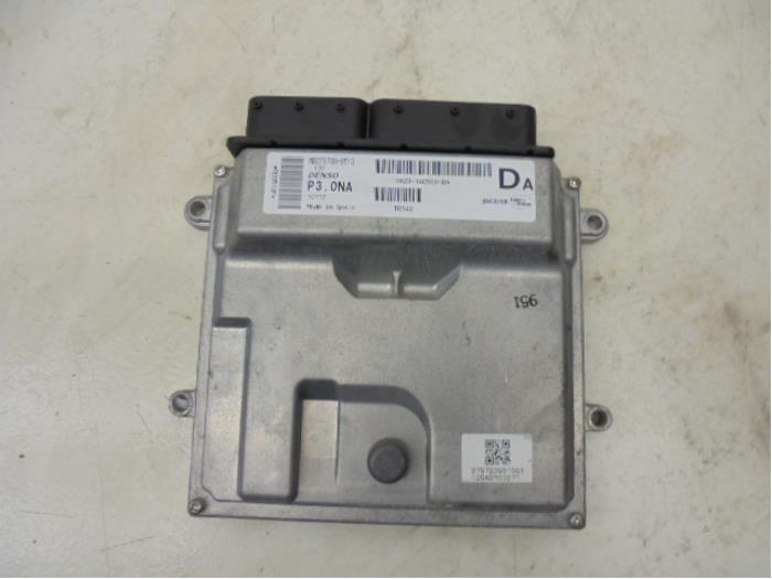 Used Engine management computer Jaguar XF Price on request offered by N Kossen Autorecycling BV