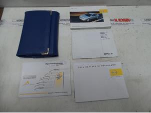 Used Instruction Booklet Opel Vectra C 2.2 16V Price on request offered by N Kossen Autorecycling BV