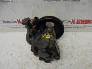 Used Power steering pump Hyundai Atos 1.0 12V Price on request offered by N Kossen Autorecycling BV
