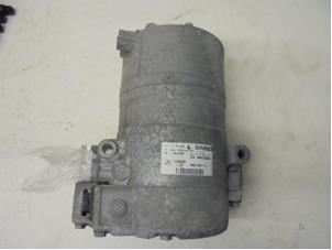 Usados Bomba de aire acondicionado Smart Fortwo Coupé (451.3) Electric Drive Precio de solicitud ofrecido por N Kossen Autorecycling BV