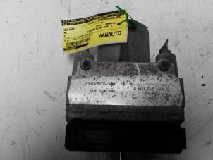 Usados Bomba ABS MG MGF 1.8i 16V Precio de solicitud ofrecido por N Kossen Autorecycling BV