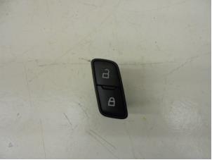 Used Central locking switch Ford Transit Price on request offered by N Kossen Autorecycling BV