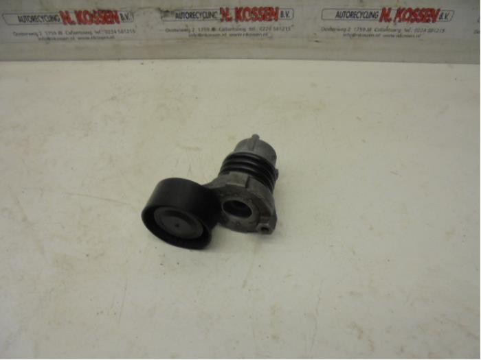 Usados Rodillo tensor correa múltiple Renault Clio IV (5R) 0.9 Energy TCE 90 12V Precio de solicitud ofrecido por N Kossen Autorecycling BV