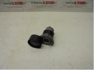 Used Drive belt tensioner Renault Clio IV (5R) 0.9 Energy TCE 90 12V Price on request offered by N Kossen Autorecycling BV
